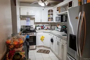 213-29 Murdock Ave, Queens Village, NY 11429 - Photo 3