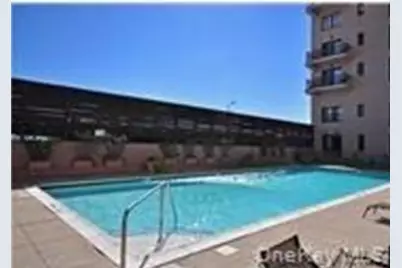 100 W Broadway #1D, Long Beach, NY 11561 - Photo 1