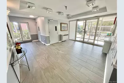 501 N Barry Avenue #2F, Mamaroneck, NY 10543 - Photo 3