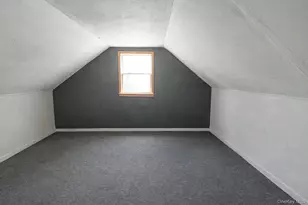 14 Willoughby Pl, West Islip, NY 11795 - Photo 15