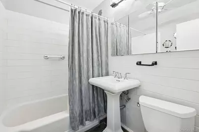 4 Putnam Hill #4F, Greenwich, NY 06830 - Photo 11