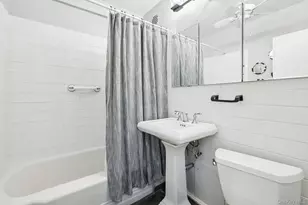 4 Putnam Hill, Greenwich, NY 06830 - Photo 11