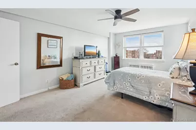 4 Putnam Hill #4F, Greenwich, NY 06830 - Photo 13