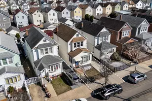 93-17 214th St, Queens Village, NY 11428 - Photo 27