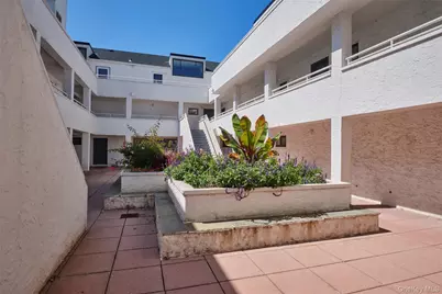 21 Canterbury Road #6, Great Neck, NY 11021 - Photo 29