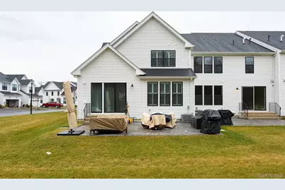 247 Superior Court, Wappingers Falls, NY 12590 - Photo 27