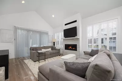 247 Superior Court, Wappingers Falls, NY 12590 - Photo 9