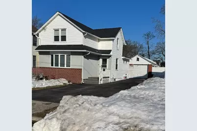 25 Wood Avenue, Patchogue, NY 11772 - Photo 1