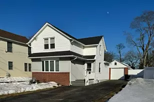 25 Wood Ave, Patchogue, NY 11772 - Photo 25