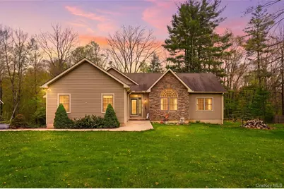 576 Burlingham Road, Bloomingburg, NY 12721 - Photo 1