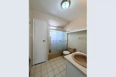 4628 Utopia Parkway #2FL, Flushing, NY 11358 - Photo 5