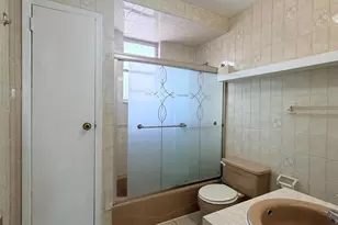 46-28 Utopia Pkwy, Flushing, NY 11358 - Photo 5