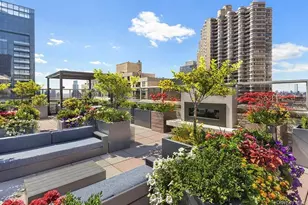 300 E 40th St, New York, NY 10016 - Photo 21