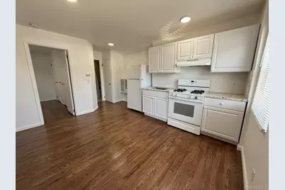 355 Bayville Avenue #1, Bayville, NY 11709 - Photo 3