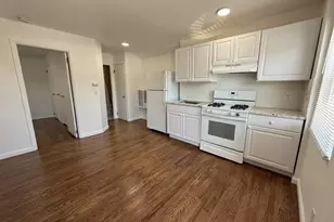 355 Bayville Ave, Bayville, NY 11709 - Photo 3