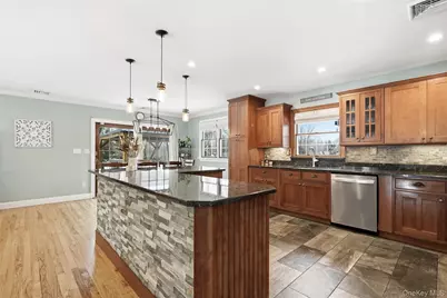 9 Mercury Court, Carmel, NY 10512 - Photo 9