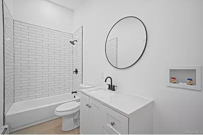 10 Linda Ln, Central Islip, NY 11722 - Photo 17