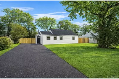 10 Linda Lane, Central Islip, NY 11722 - Photo 1