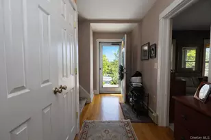 90 S Middletown Rd, Pearl River, NY 10965 - Photo 5