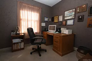 90 S Middletown Rd, Pearl River, NY 10965 - Photo 17