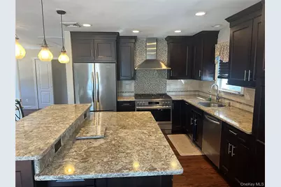 17 Lee Avenue, Rockville Centre, NY 11570 - Photo 1