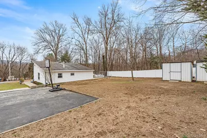 9 Hill View Road, New Windsor, NY 12553 - Photo 17