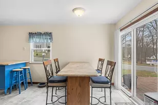 9 Hill View Rd, New Windsor, NY 12553 - Photo 9