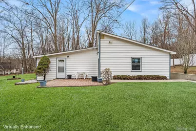 9 Hill View Road, New Windsor, NY 12553 - Photo 1