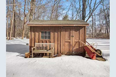 62 N Airmont Road, Suffern, NY 10901 - Photo 9