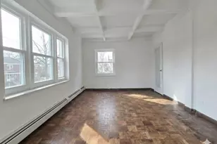 144-37 Grand Central Pkwy, Briarwood, NY 11435 - Photo 7