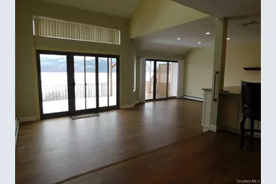 729 Hewitt Lane, New Windsor, NY 12553 - Photo 19