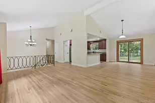 424 Cording Ln, Yorktown Heights, NY 10598 - Photo 7