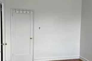 754 Brady Ave, Bronx, NY 10462 - Photo 9