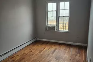 4-84 Beach 44th St, Far Rockaway, NY 11691 - Photo 5