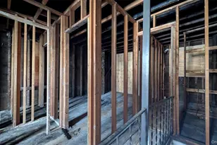 60 Grove St, Newburgh, NY 12550 - Photo 7