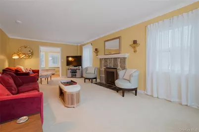 30 Gifford Avenue, Oceanside, NY 11572 - Photo 3