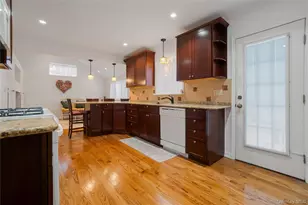 30 Gifford Ave, Oceanside, NY 11572 - Photo 11