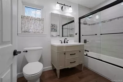 30 Gifford Avenue, Oceanside, NY 11572 - Photo 23