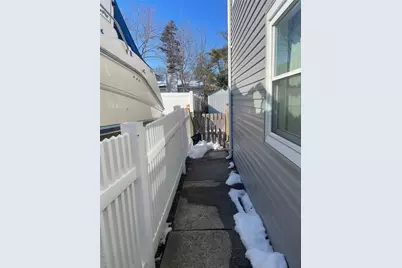 7 Anawanda Road, North Babylon, NY 11703 - Photo 11