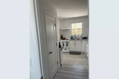 7 Anawanda Road, North Babylon, NY 11703 - Photo 5