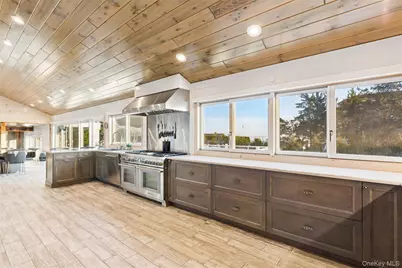 18 Matilda Court, Bayport, NY 11705 - Photo 7