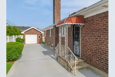 138-07 13th Avenue, Whitestone, NY 11357 - Photo 3