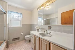 138-07 13th Ave, Whitestone, NY 11357 - Photo 13