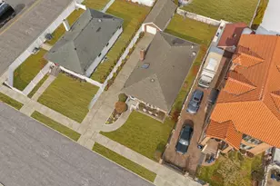 138-07 13th Ave, Whitestone, NY 11357 - Photo 23