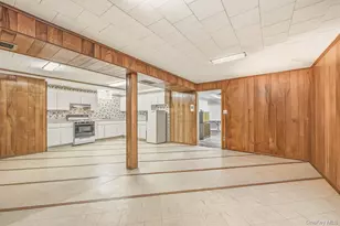 138-07 13th Ave, Whitestone, NY 11357 - Photo 15