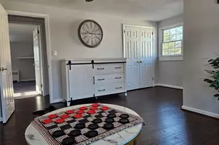 211 Iceland Dr, South Huntington, NY 11746 - Photo 15