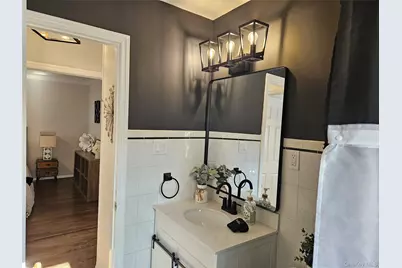 211 Iceland Drive, South Huntington, NY 11746 - Photo 11