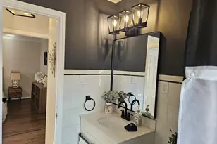 211 Iceland Dr, South Huntington, NY 11746 - Photo 11