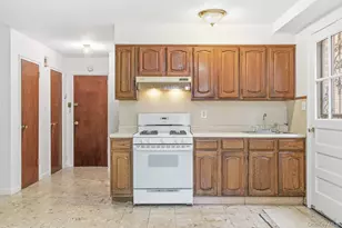 23-23 32nd St, Astoria, NY 11105 - Photo 9