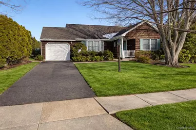 892 Lilac Drive, Massapequa, NY 11758 - Photo 1